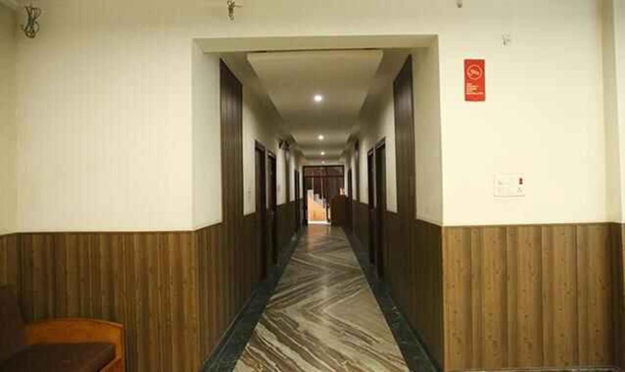 Fabhotel Corbett Inn Rudrapur 외부 사진