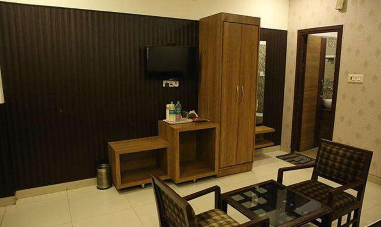 Fabhotel Corbett Inn Rudrapur 외부 사진